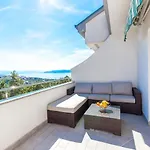 Lägenhet Atemberaubendes Penthouse Auf Zwei Etagen Mit Whirlpool Und Panoramablick Crikvenica