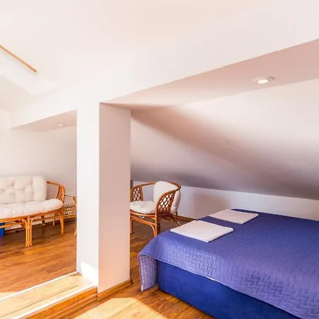 Apartment Atemberaubendes Penthouse Auf Zwei Etagen Mit Whirlpool Und Panoramablick
