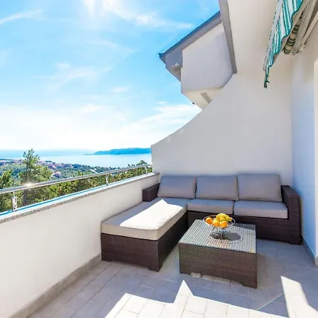 Apartment Atemberaubendes Penthouse Auf Zwei Etagen Mit Whirlpool Und Panoramablick Crikvenica