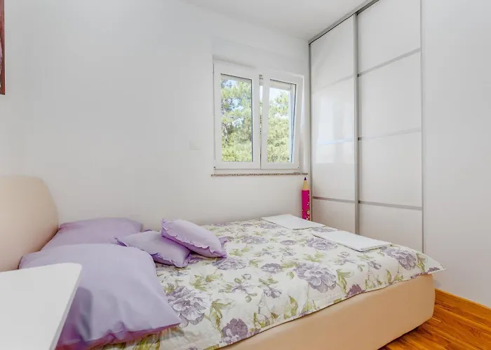 Appartement Atemberaubendes Penthouse Auf Zwei Etagen Mit Whirlpool Und Panoramablick