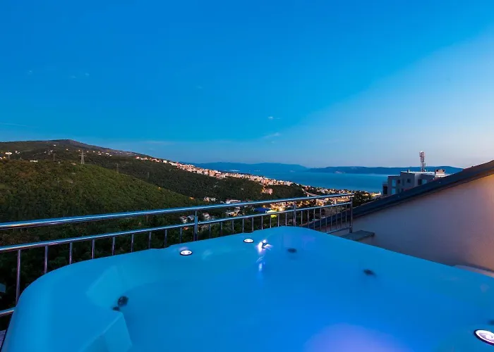 Atemberaubendes Penthouse Auf Zwei Etagen Mit Whirlpool Und Panoramablick *