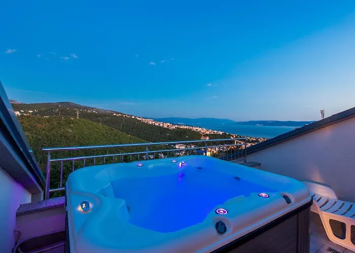 Atemberaubendes Penthouse Auf Zwei Etagen Mit Whirlpool Und Panoramablick *